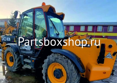Стекло боковое левое JCB 540-140 (1221*575) KMK - заказать Стекло боковое левое JCB 540-140 (1221*575) KMK